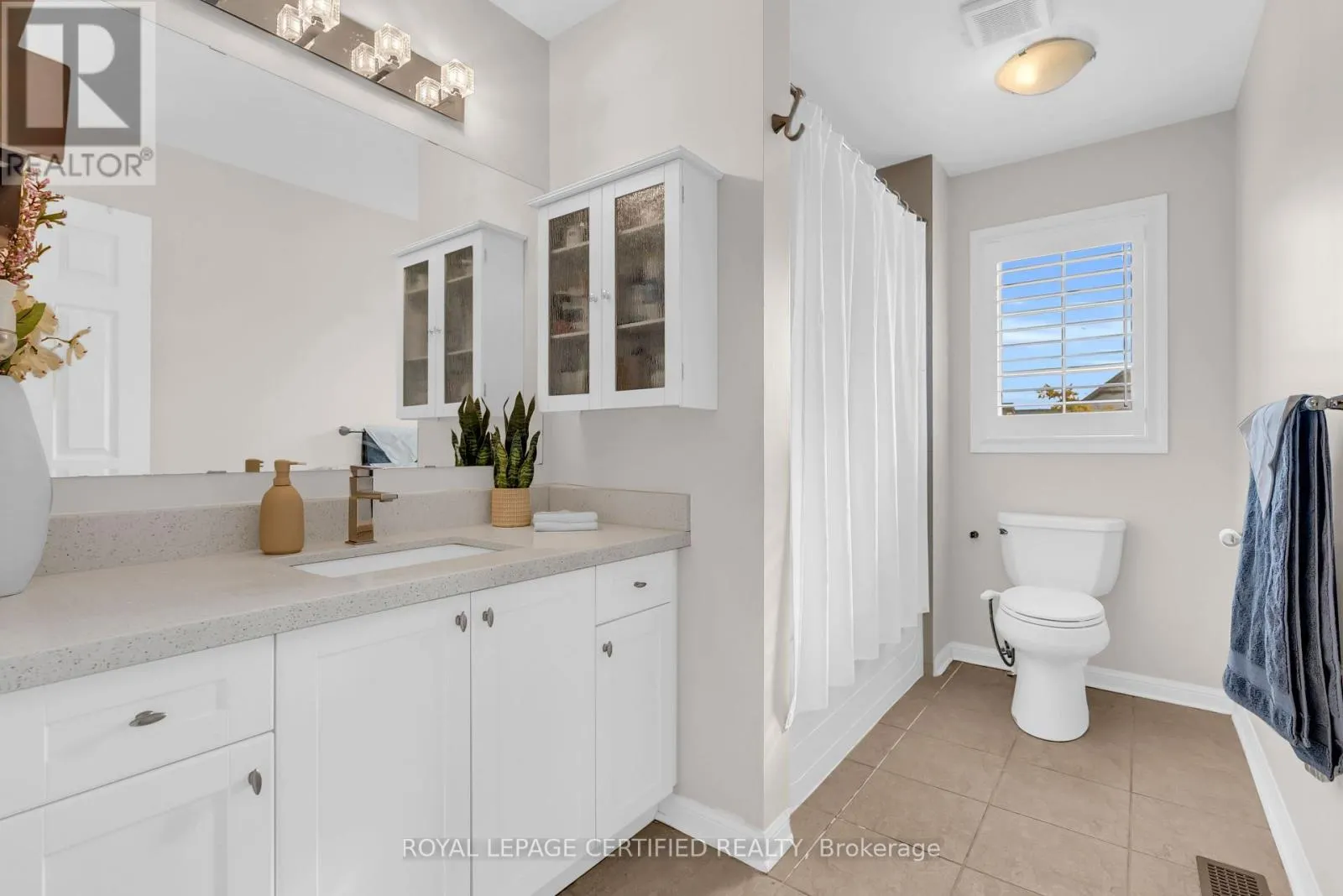 1219 CHRISTIE CIRCLE