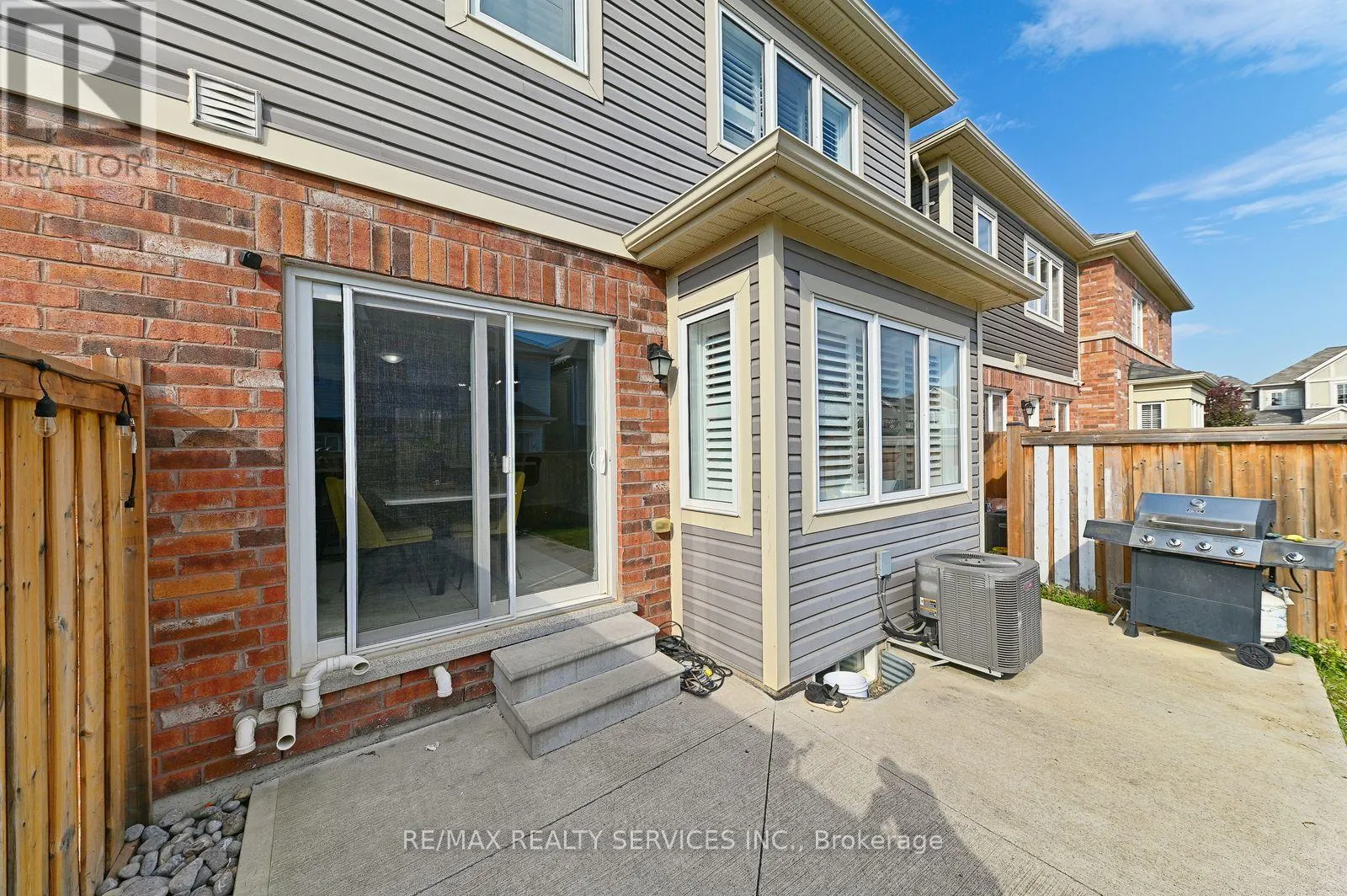 25 DONLAMONT CIRCLE