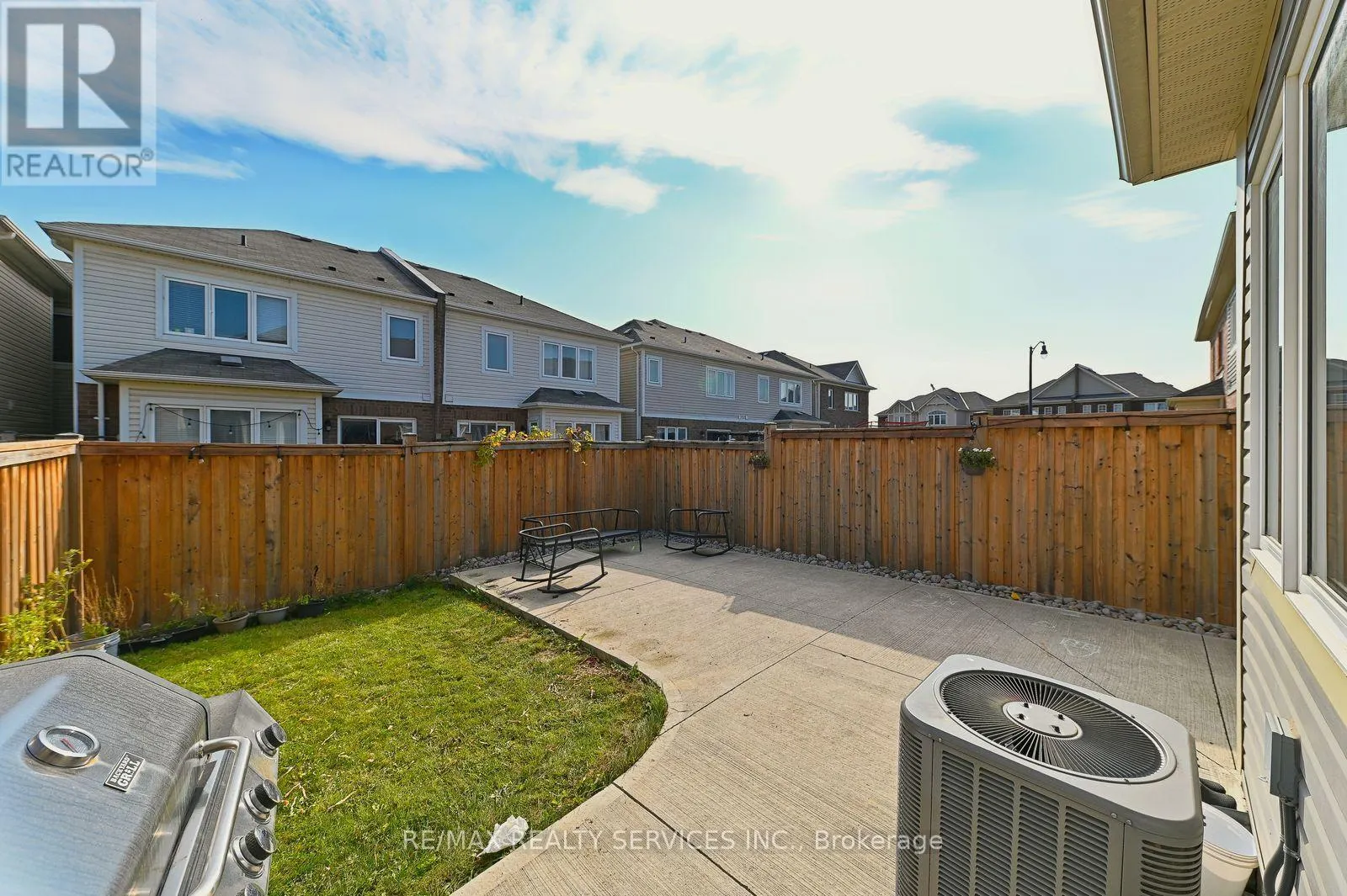 25 DONLAMONT CIRCLE