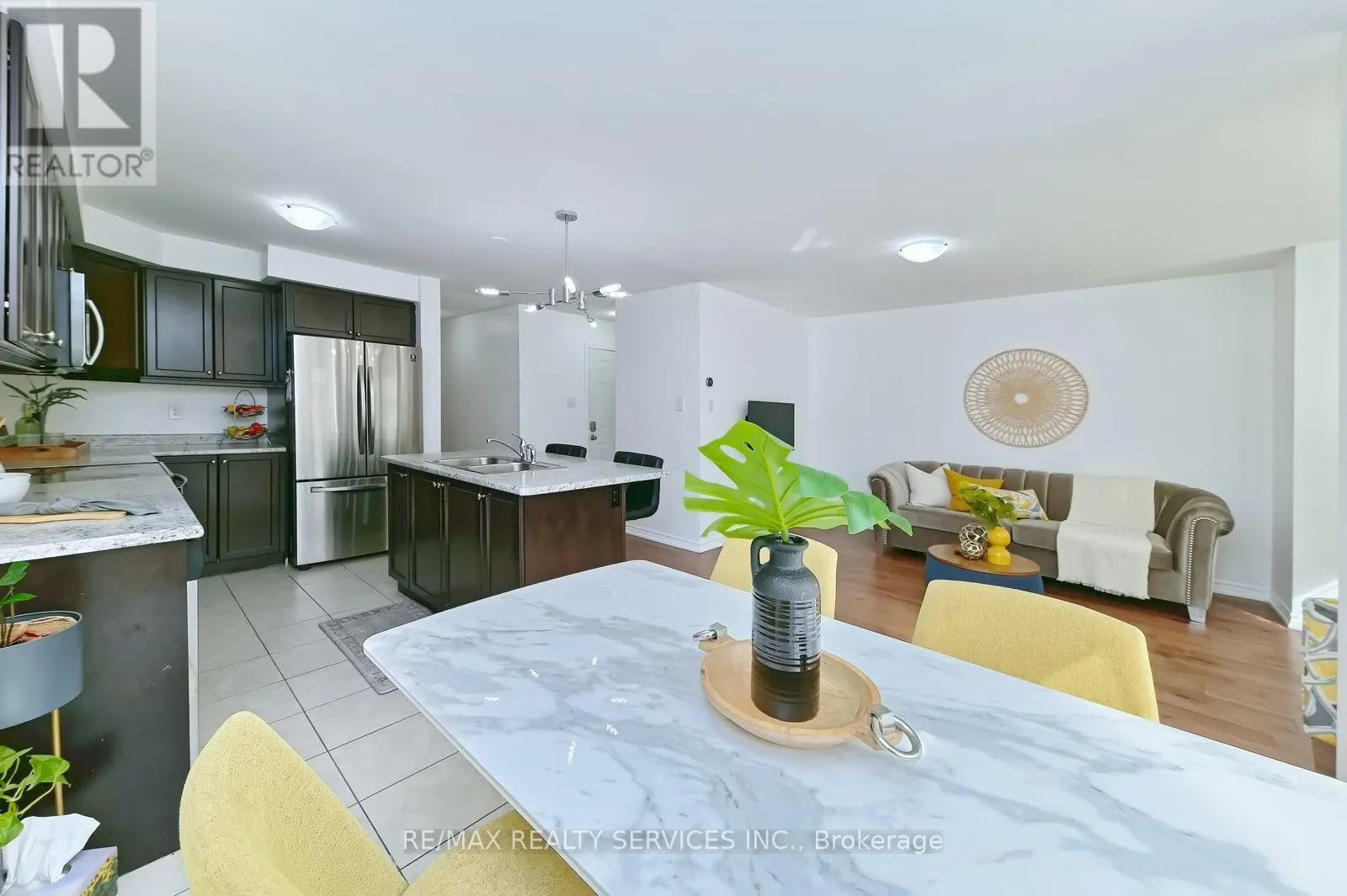 25 DONLAMONT CIRCLE