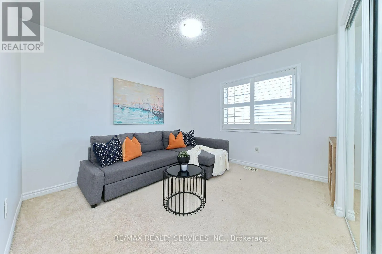 25 DONLAMONT CIRCLE