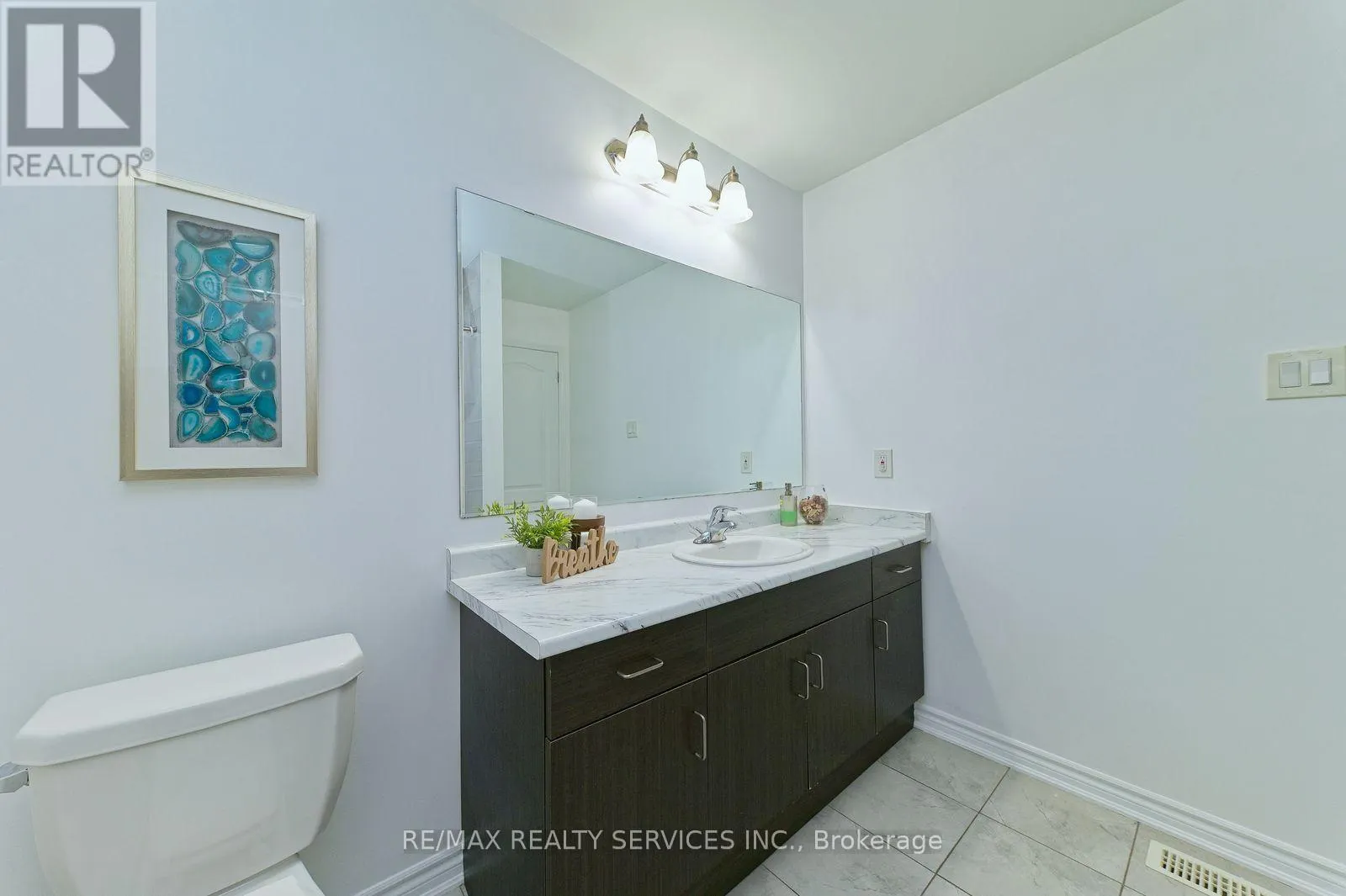 25 DONLAMONT CIRCLE