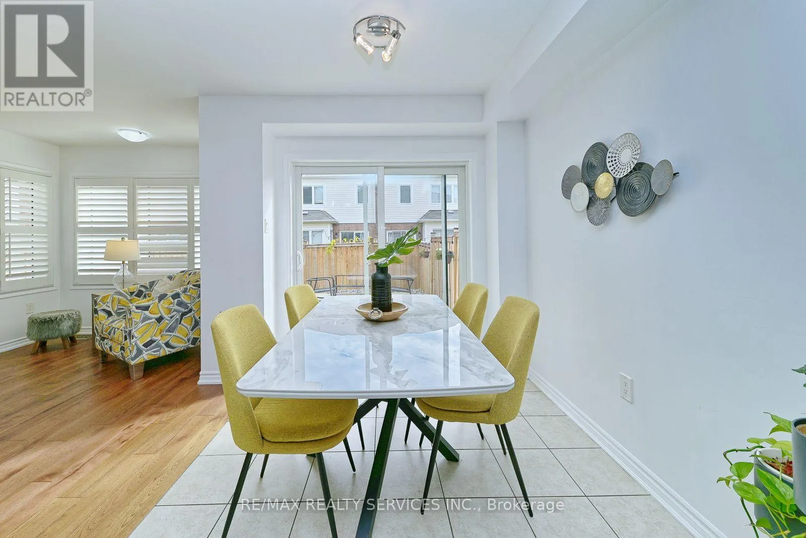 25 DONLAMONT CIRCLE
