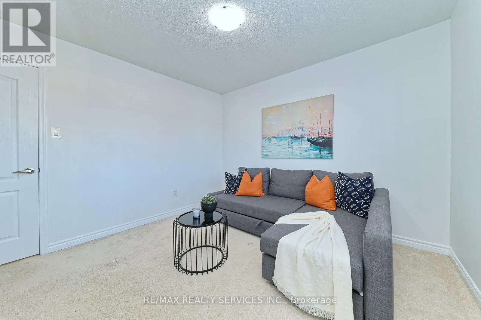 25 DONLAMONT CIRCLE