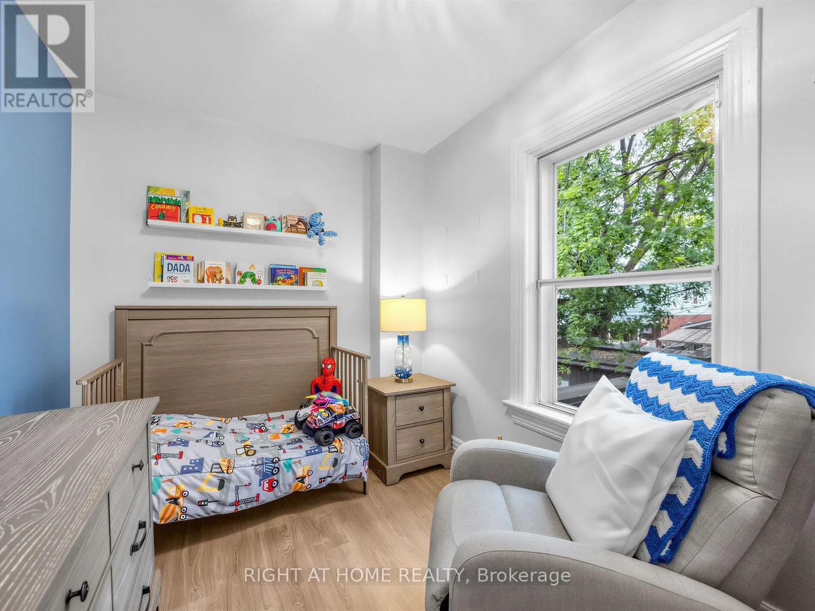 81 SILVERTHORN AVENUE