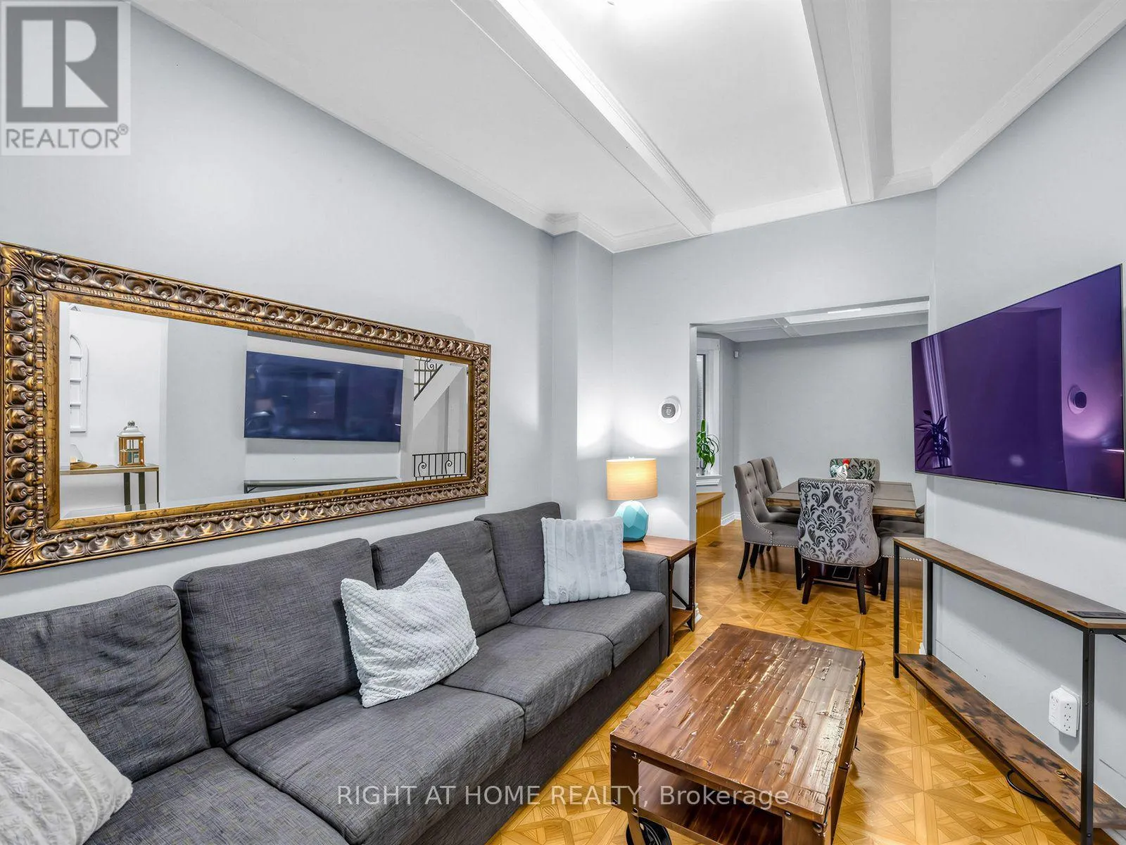 81 SILVERTHORN AVENUE