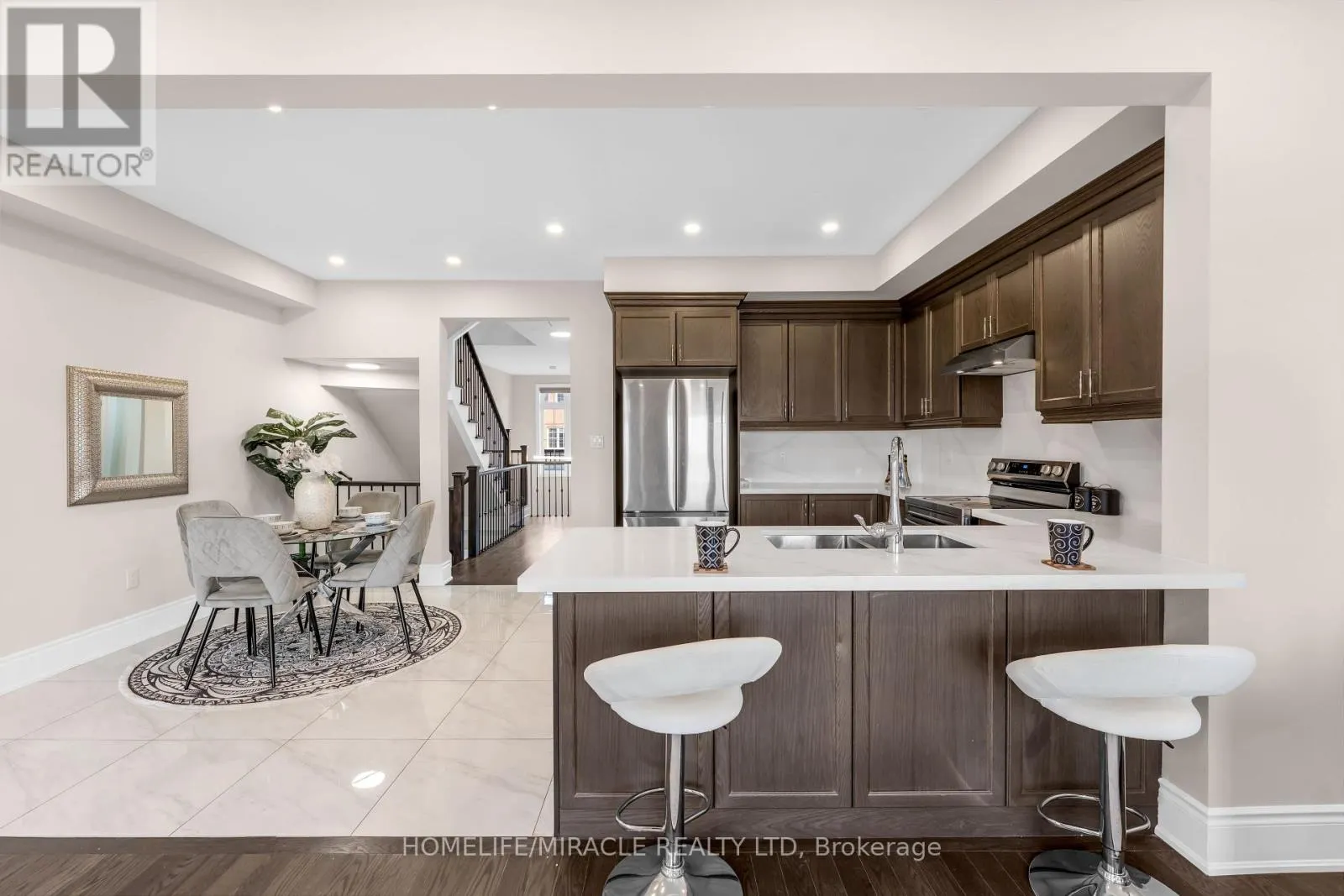 50 FOXSPARROW ROAD