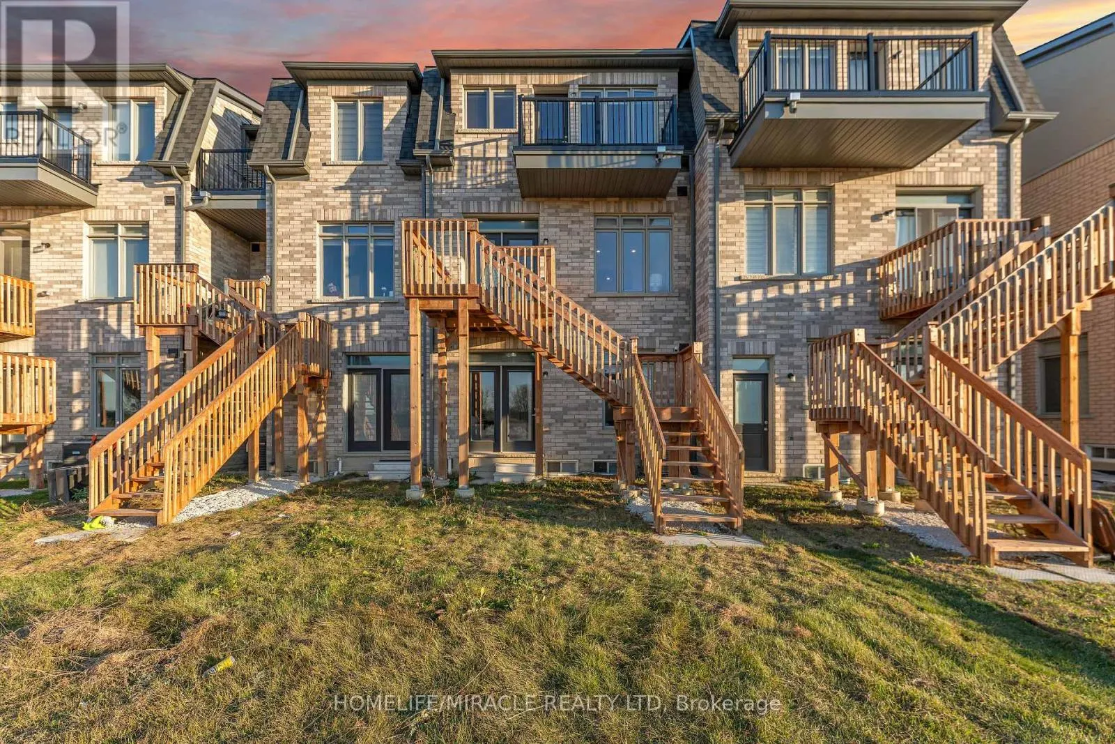 50 FOXSPARROW ROAD