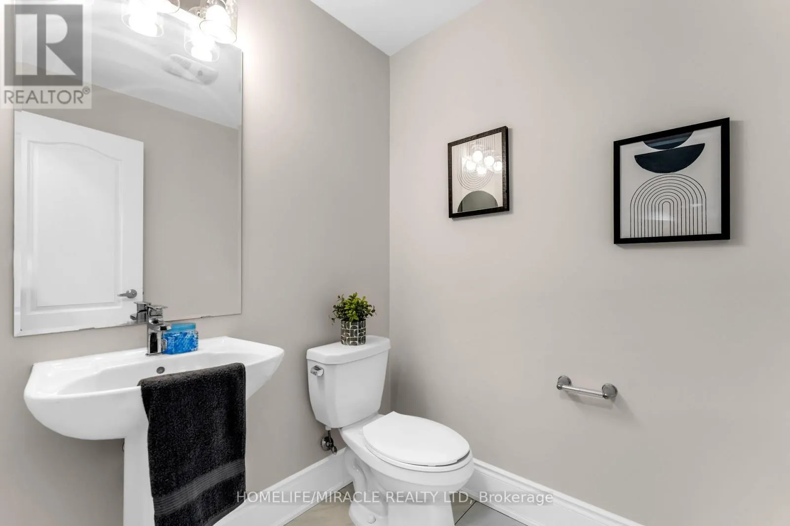 50 FOXSPARROW ROAD