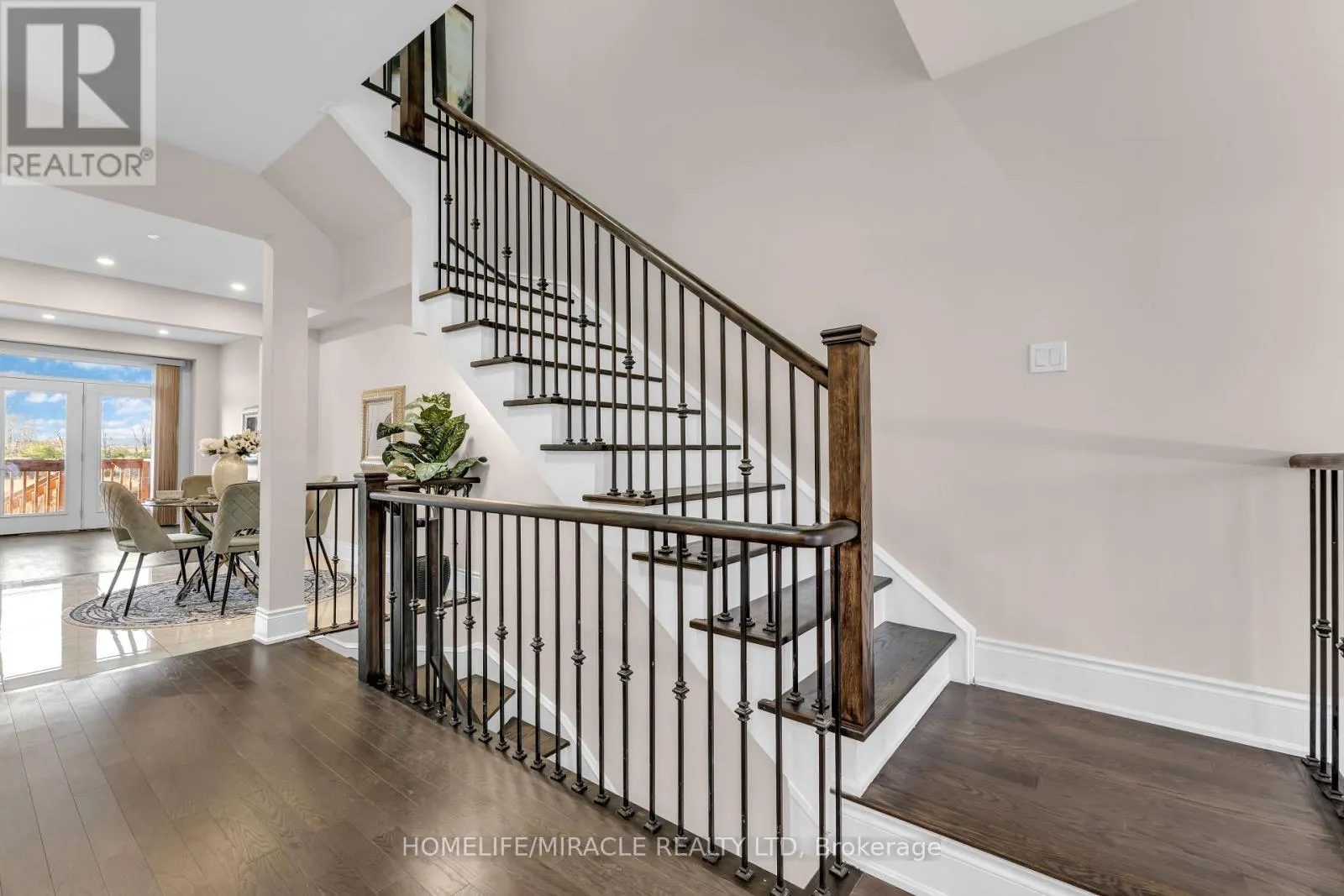 50 FOXSPARROW ROAD