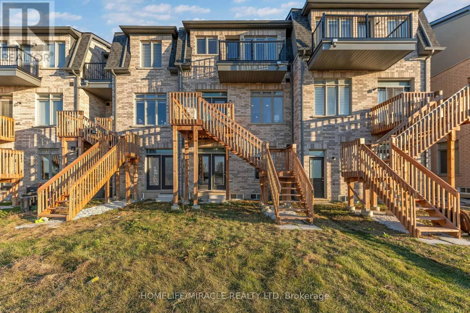 50 FOXSPARROW ROAD