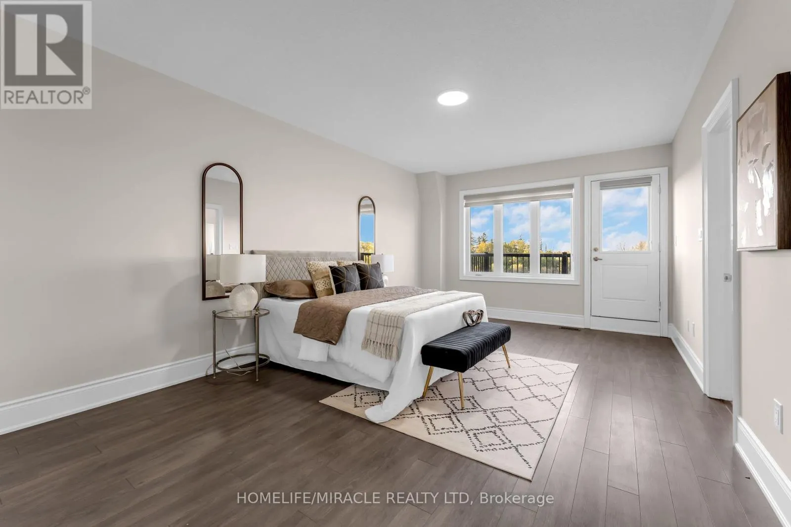 50 FOXSPARROW ROAD