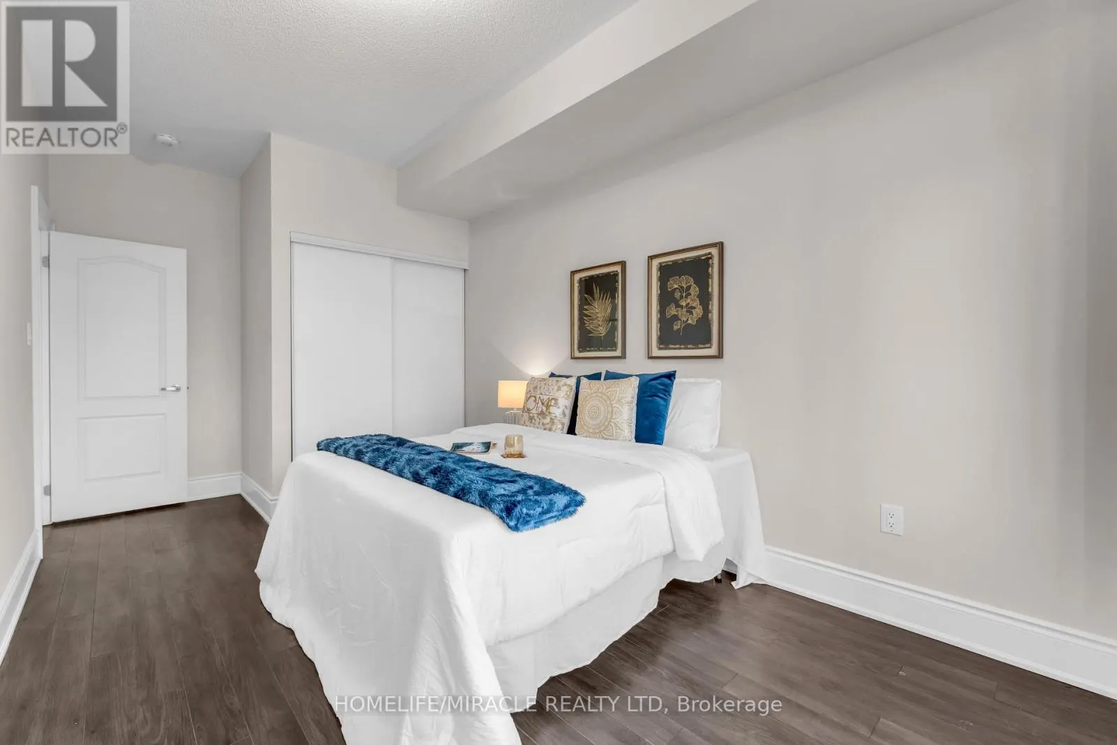 50 FOXSPARROW ROAD