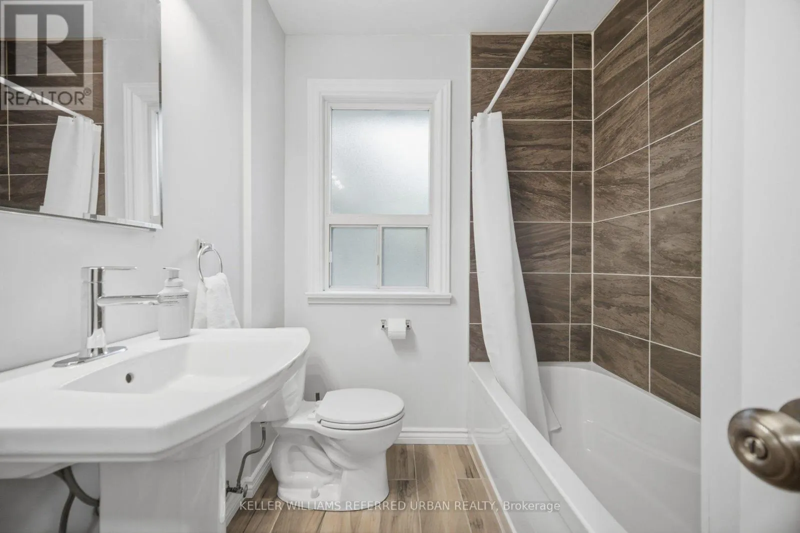 29 BEAUCOURT ROAD