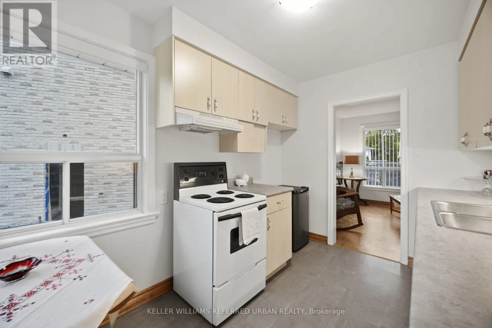 29 BEAUCOURT ROAD