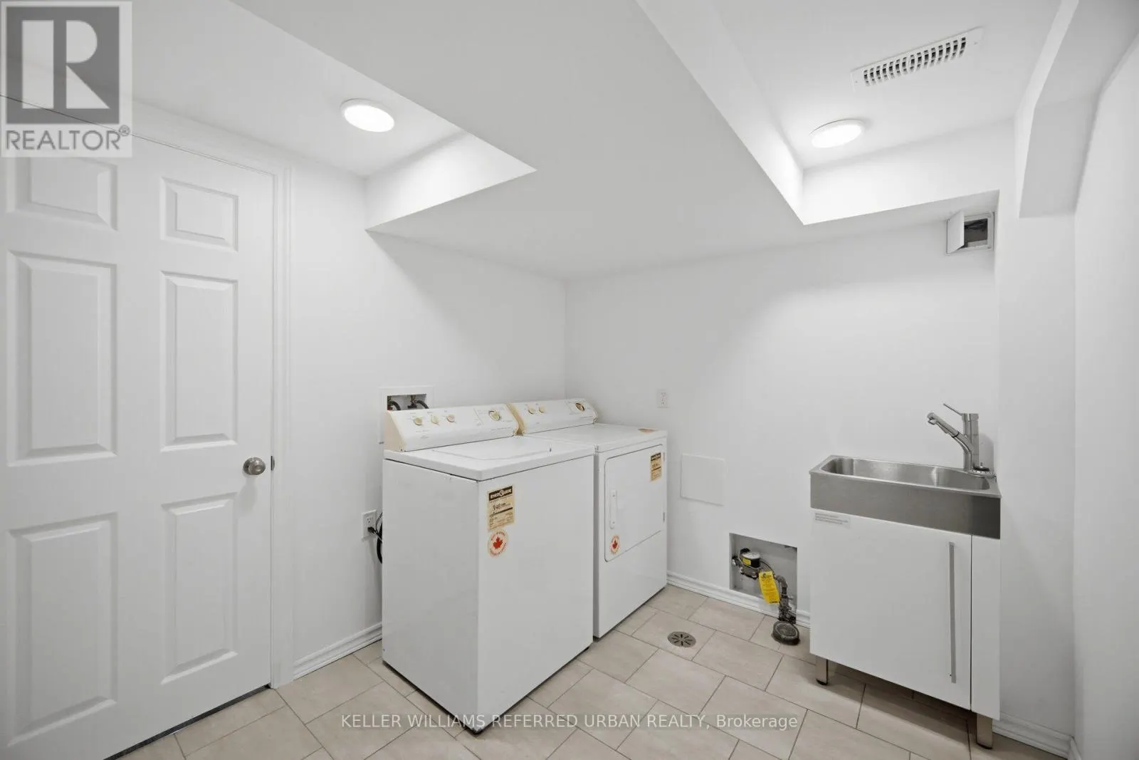 29 BEAUCOURT ROAD