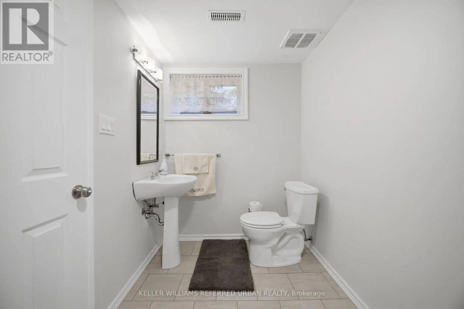 29 BEAUCOURT ROAD