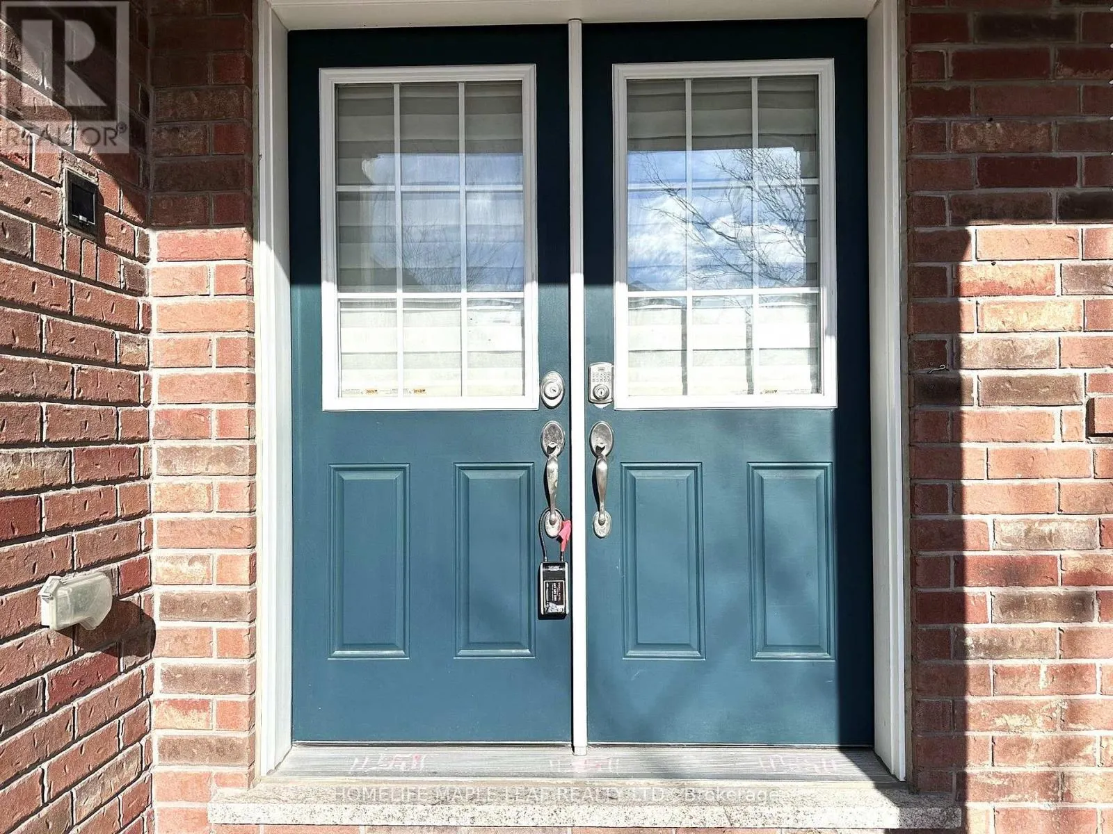 58 SEAFAIR CRESCENT