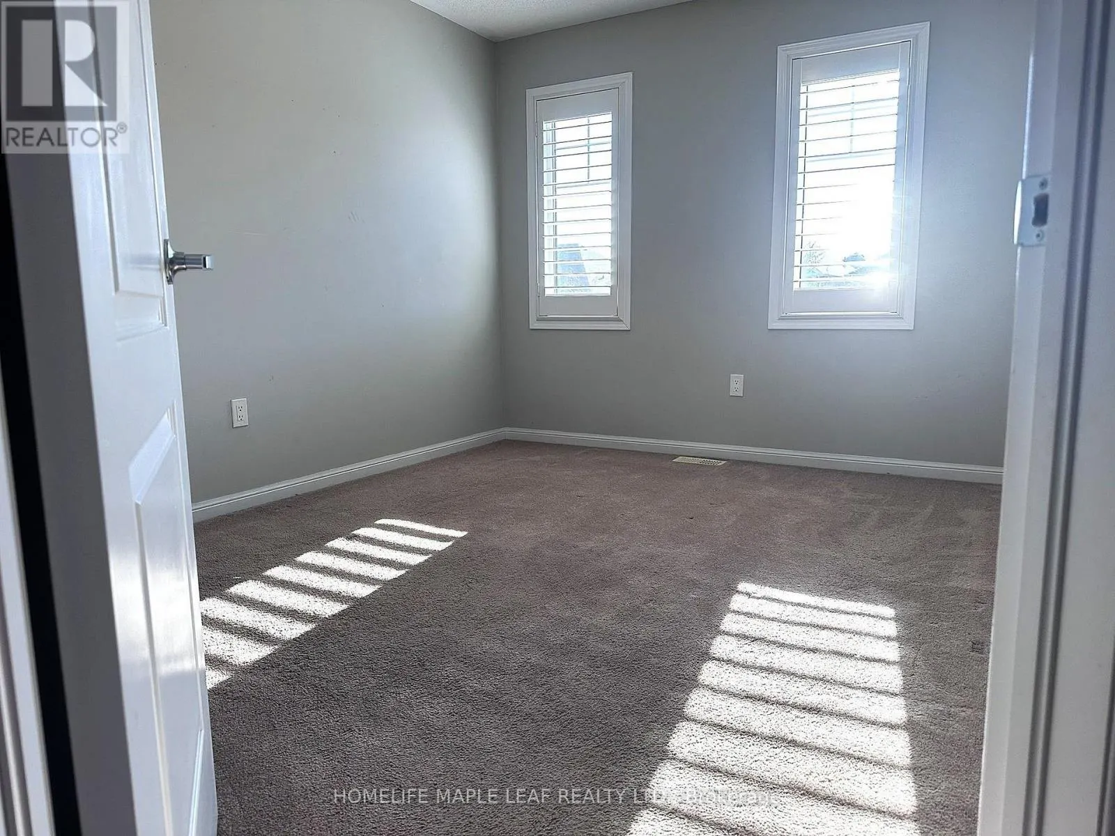 58 SEAFAIR CRESCENT
