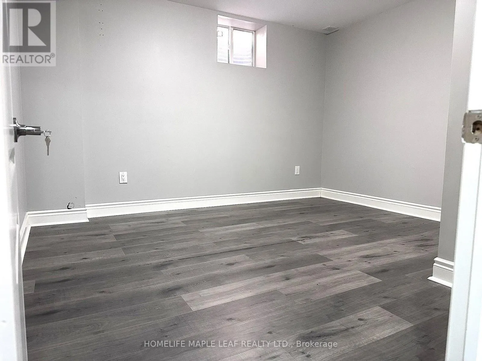 58 SEAFAIR CRESCENT