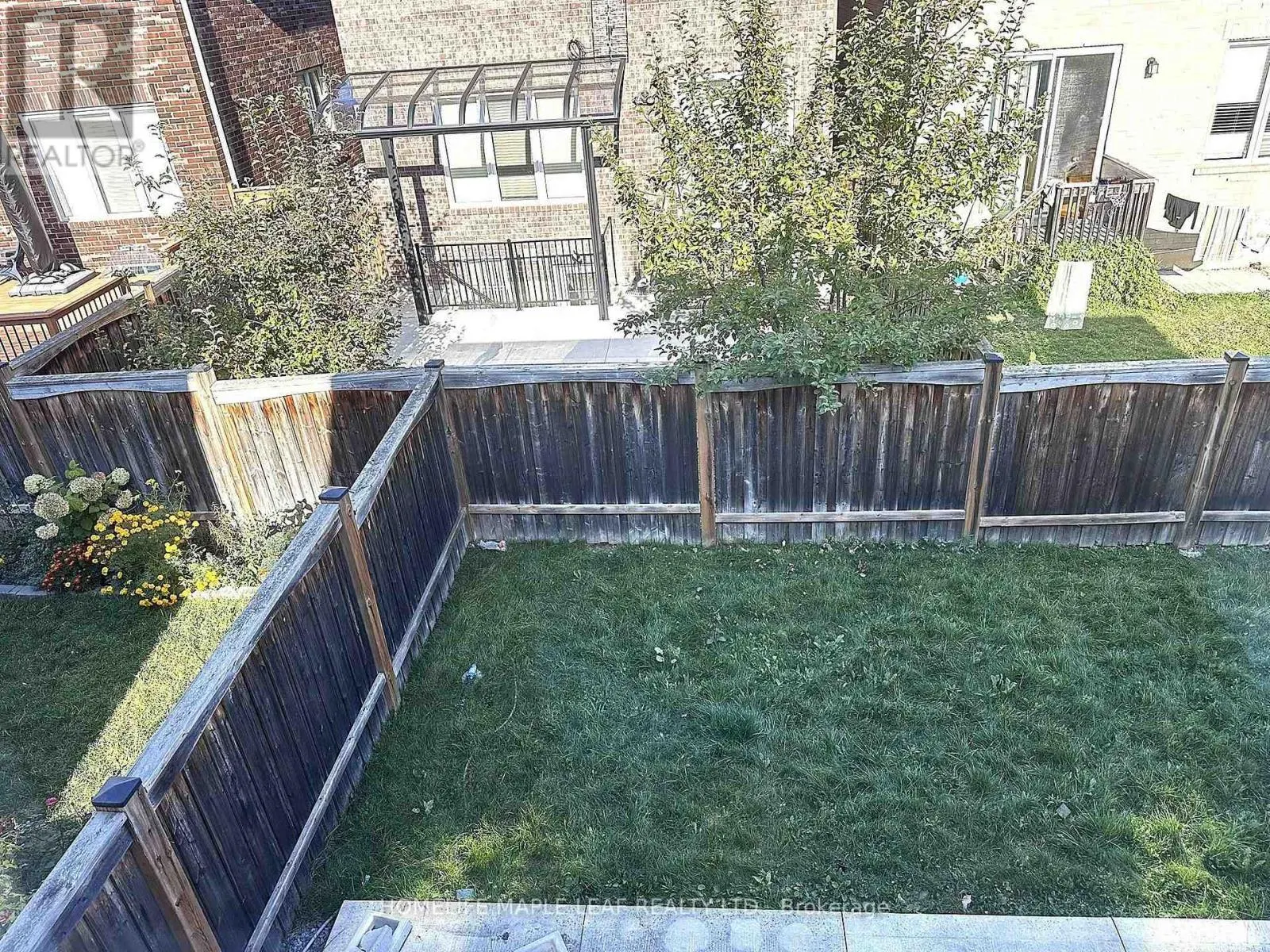 58 SEAFAIR CRESCENT