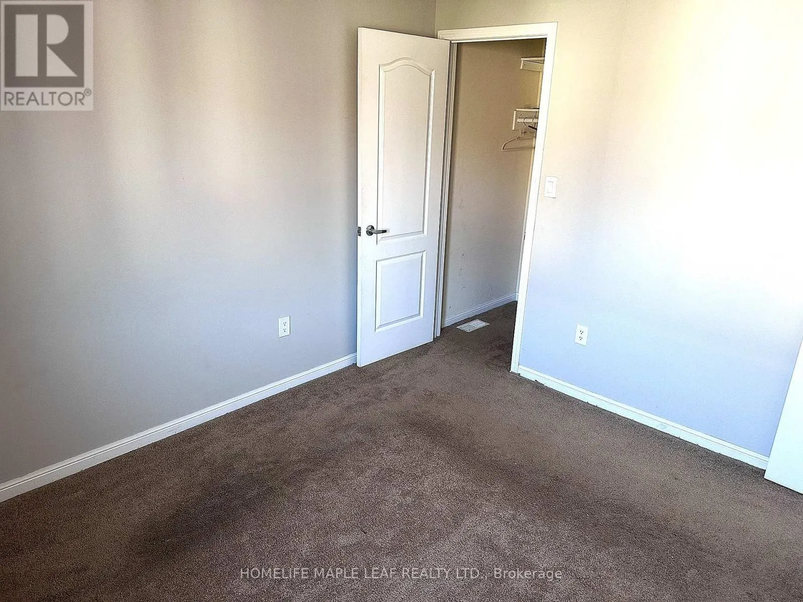 58 SEAFAIR CRESCENT