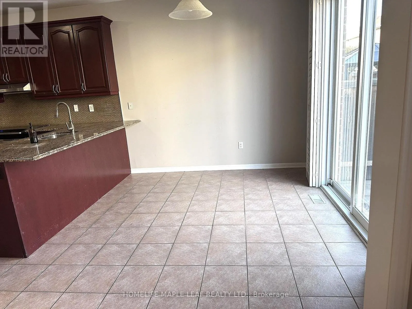 58 SEAFAIR CRESCENT