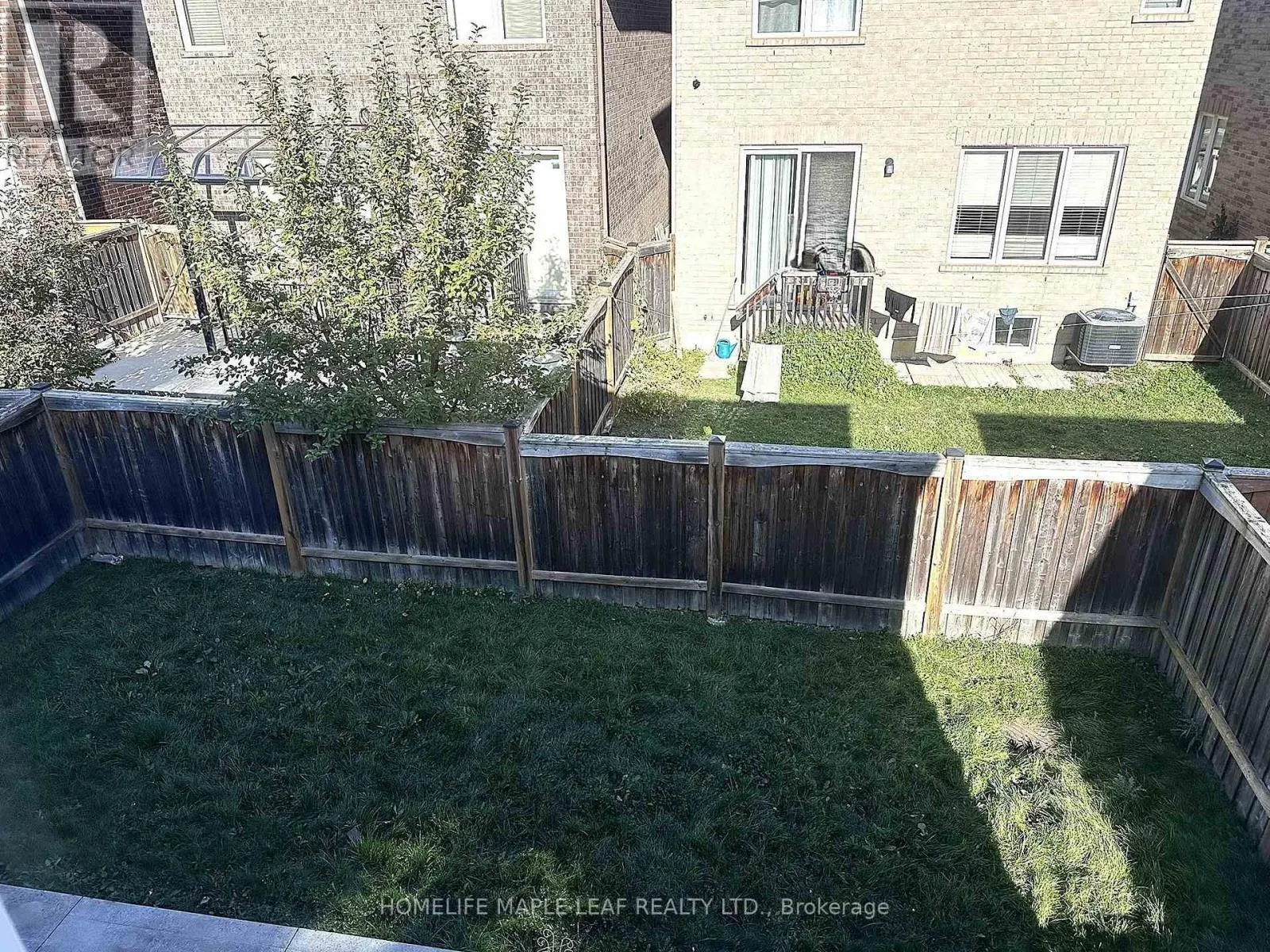 58 SEAFAIR CRESCENT
