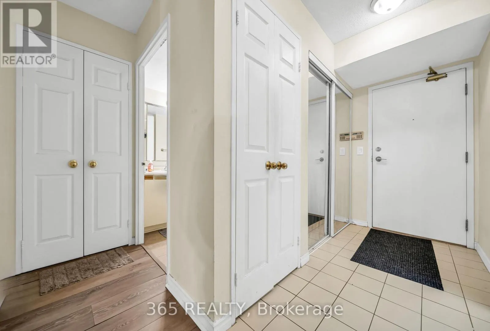 801 - 325 WEBB DRIVE