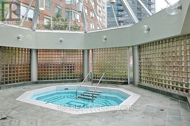 801 - 325 WEBB DRIVE