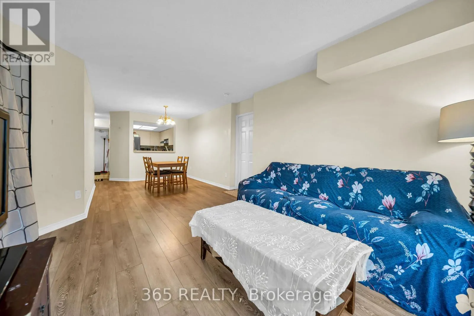801 - 325 WEBB DRIVE