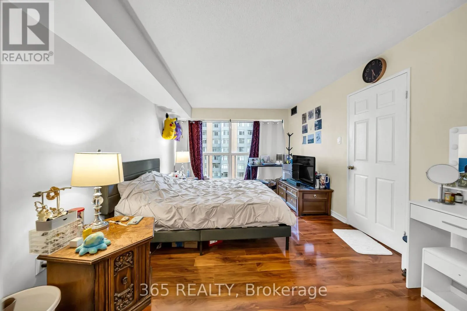801 - 325 WEBB DRIVE