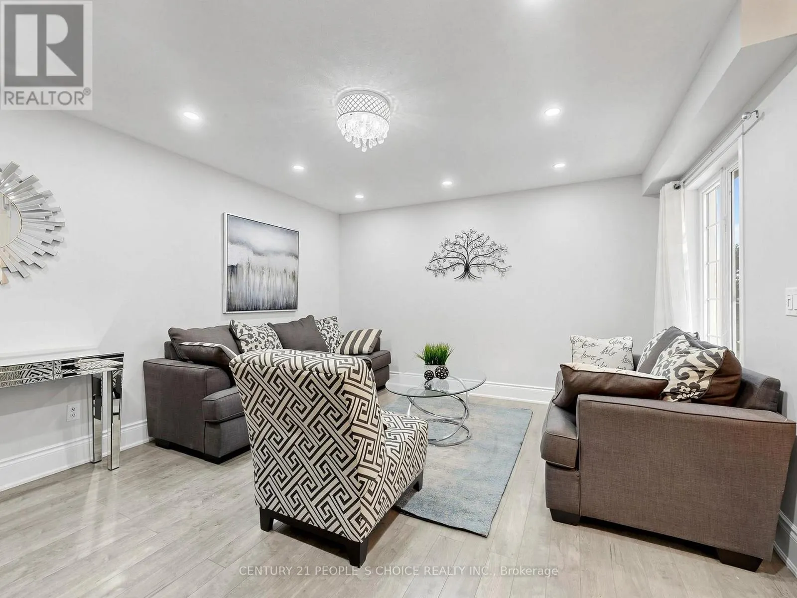 1200 WINDBROOK GROVE