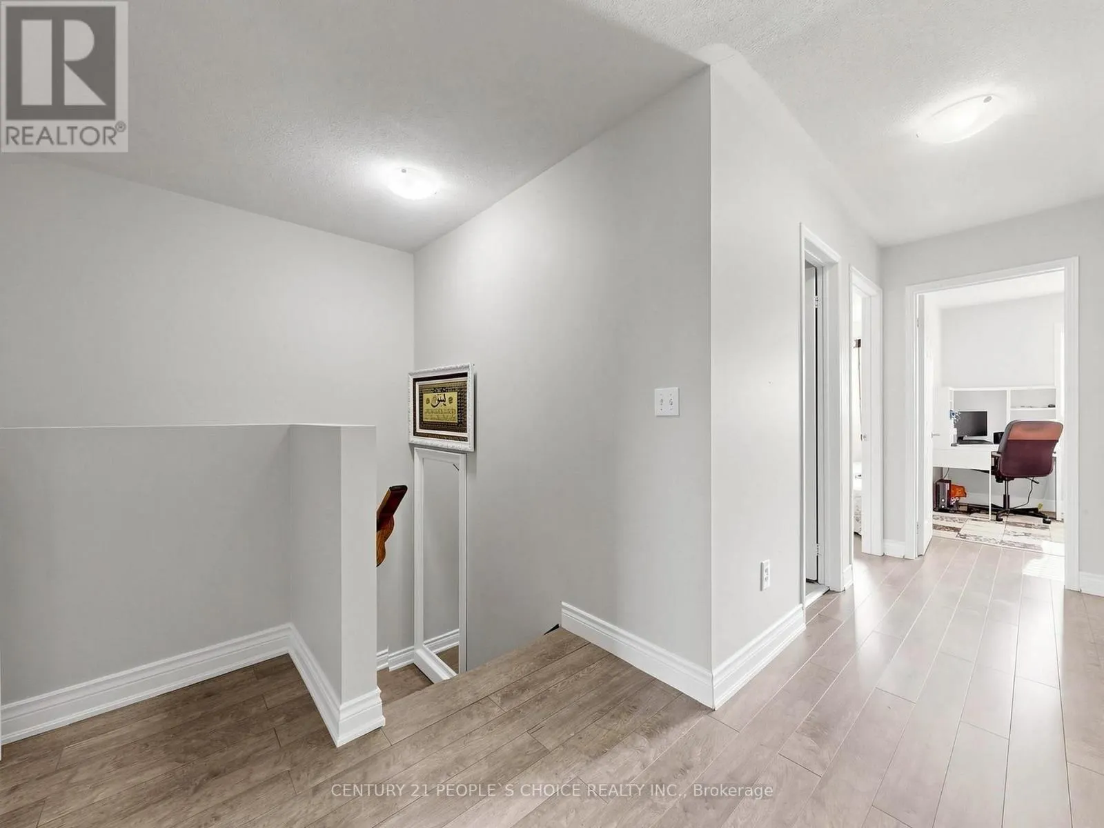 1200 WINDBROOK GROVE