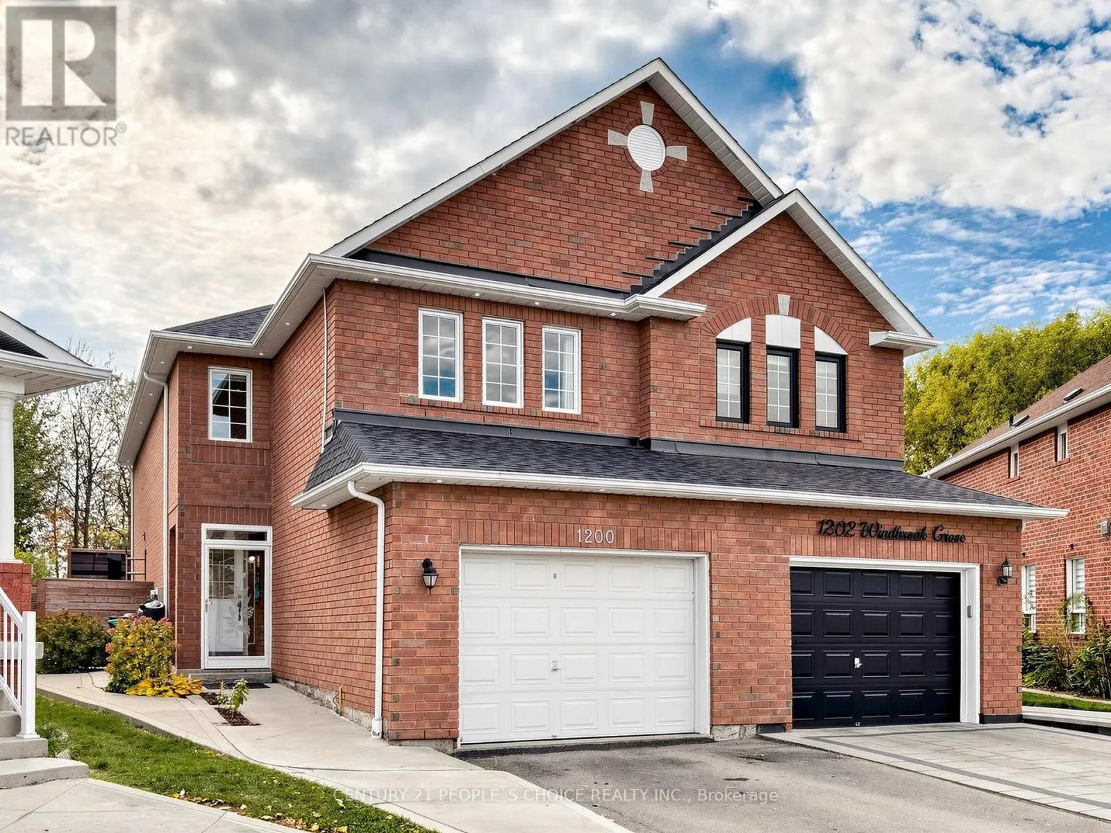 1200 WINDBROOK GROVE