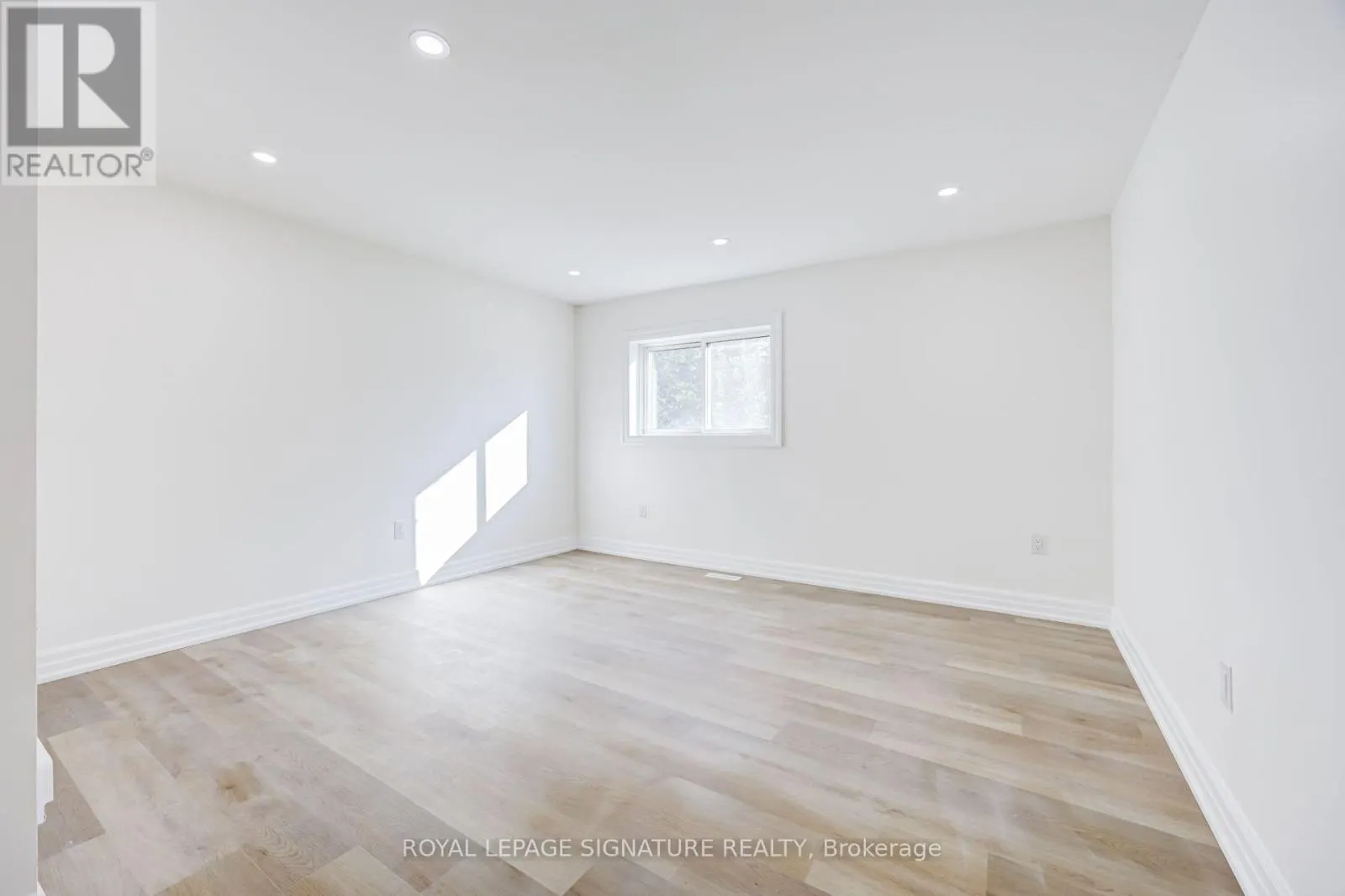 LOWER - 135 CABANA DRIVE