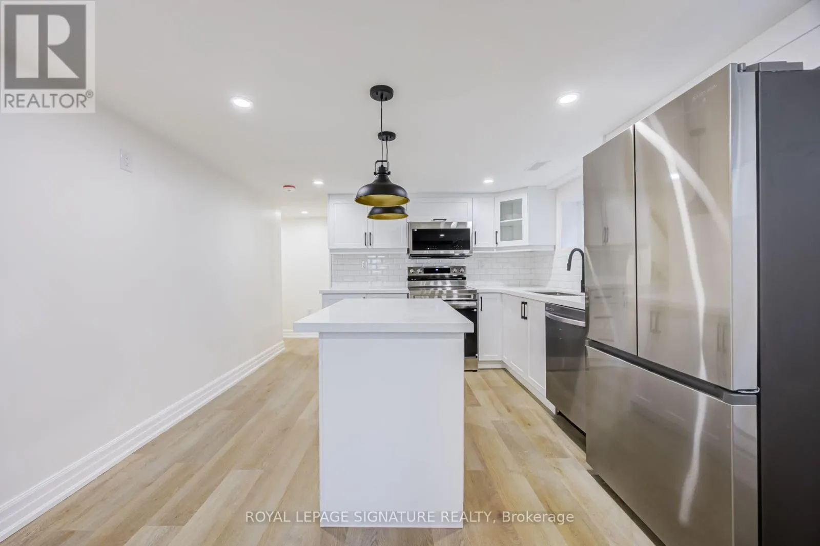 LOWER - 135 CABANA DRIVE