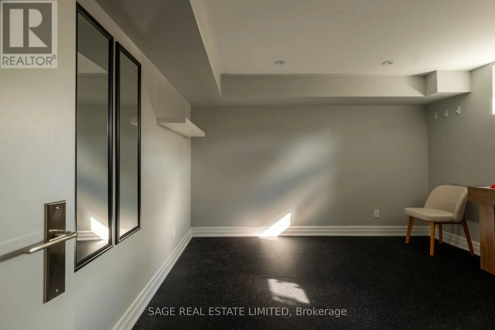 22 LESMAR DRIVE