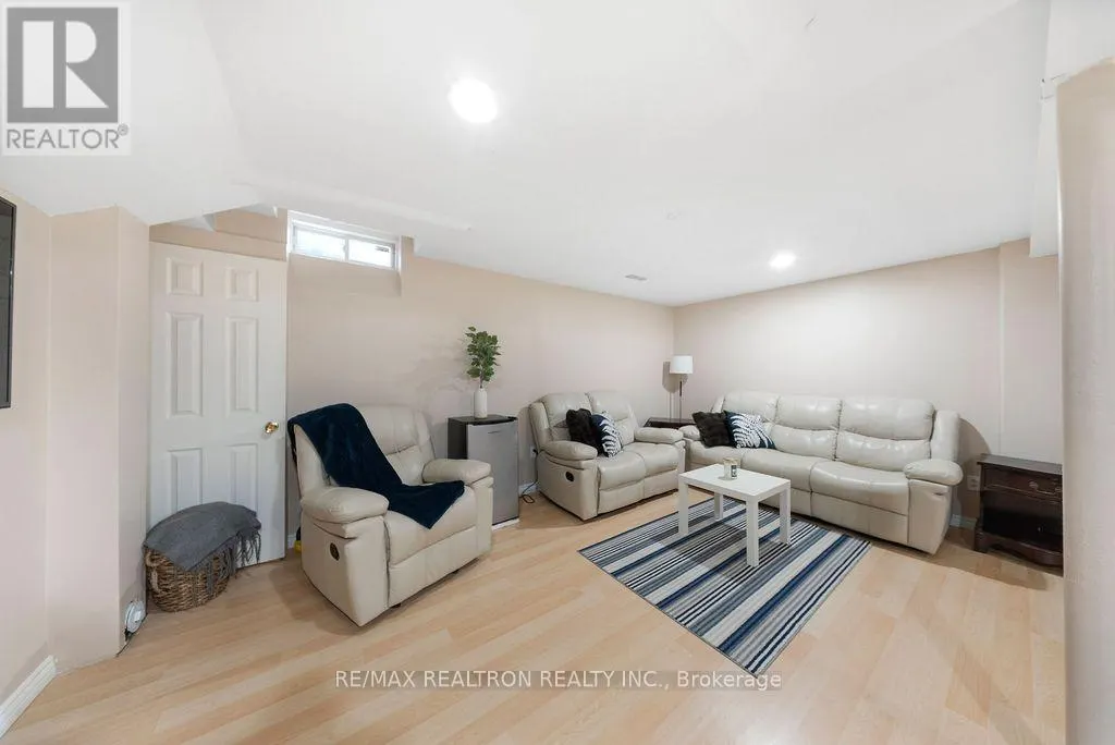 45 - 5525 PALMERSTON CRESCENT