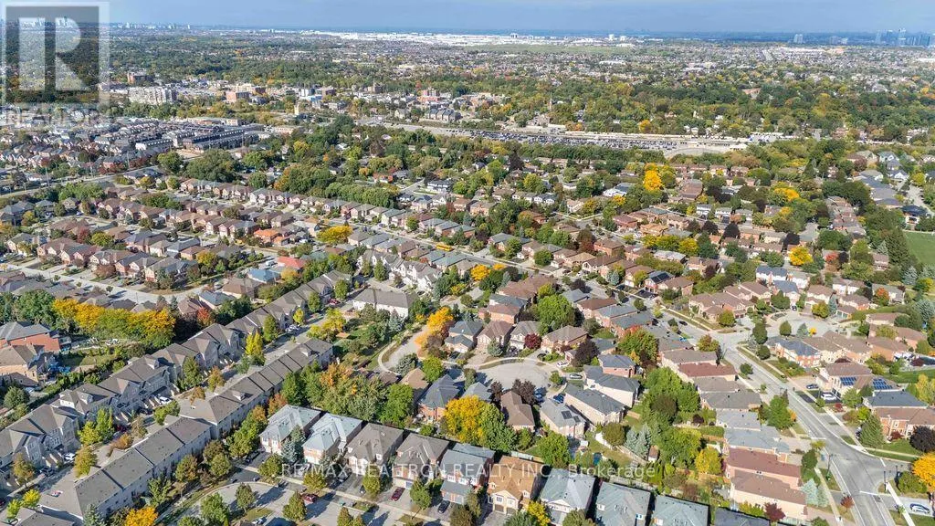 45 - 5525 PALMERSTON CRESCENT