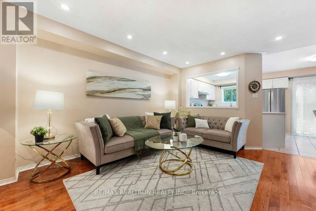 45 - 5525 PALMERSTON CRESCENT