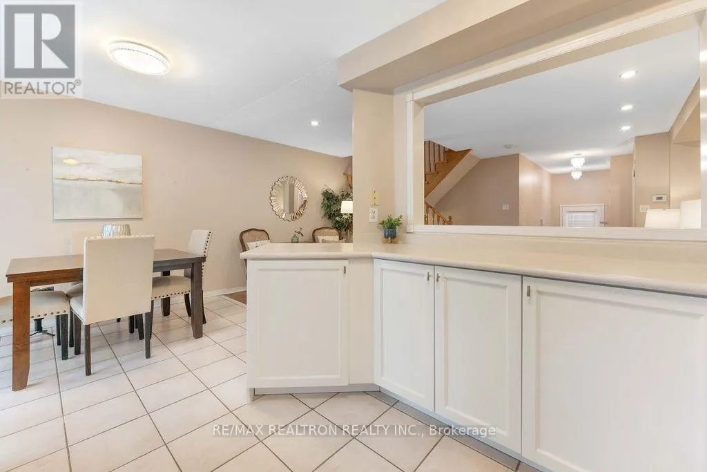 45 - 5525 PALMERSTON CRESCENT