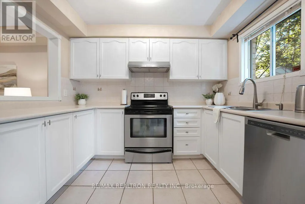 45 - 5525 PALMERSTON CRESCENT