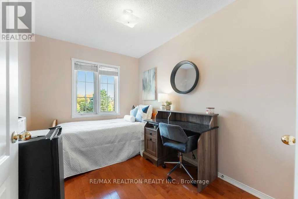 45 - 5525 PALMERSTON CRESCENT