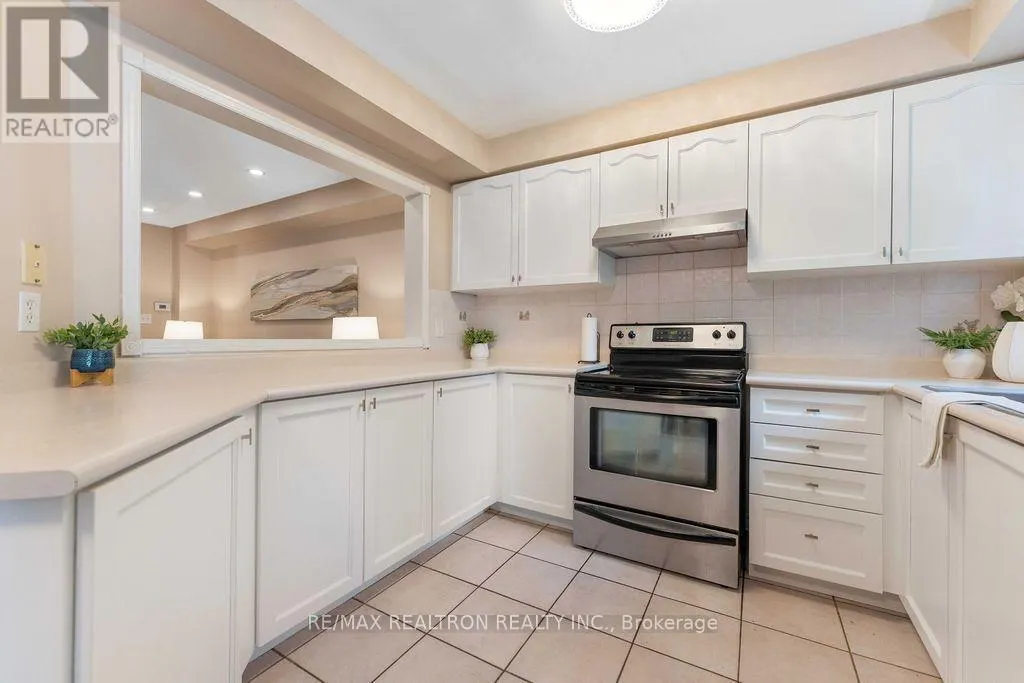45 - 5525 PALMERSTON CRESCENT
