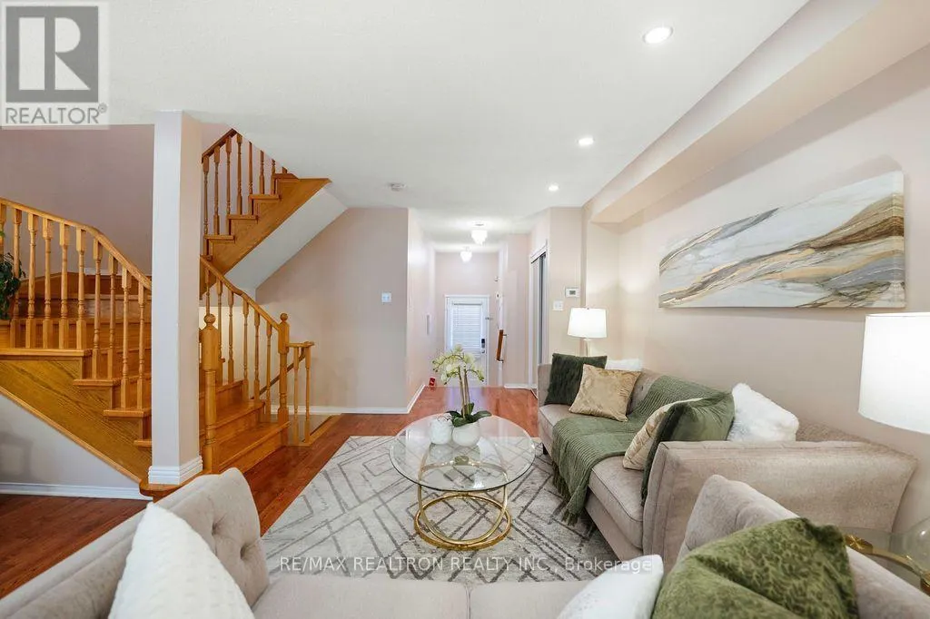 45 - 5525 PALMERSTON CRESCENT