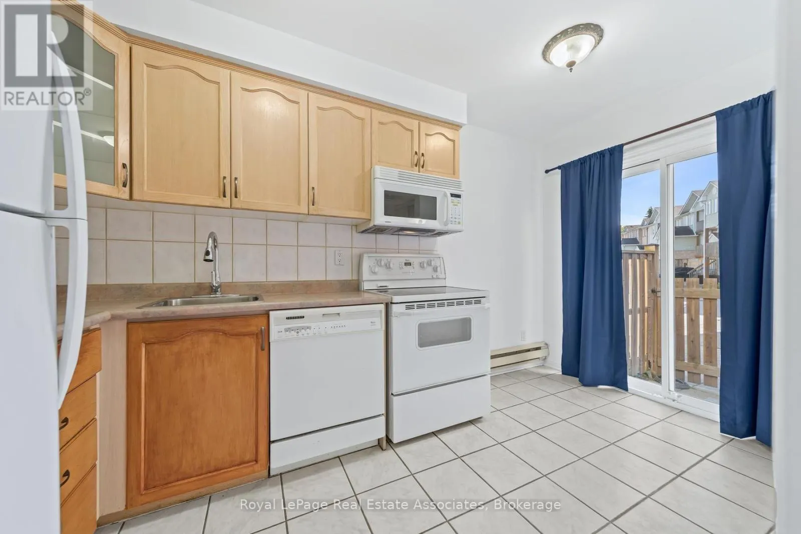 30 STEWART MACLAREN ROAD
