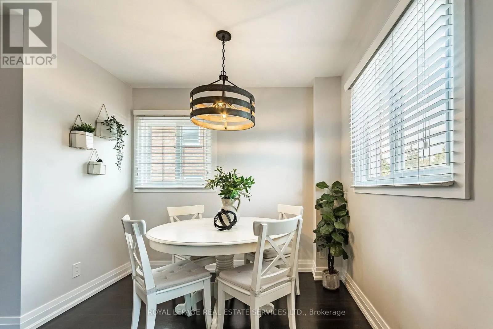 1192 FLAGSHIP DRIVE