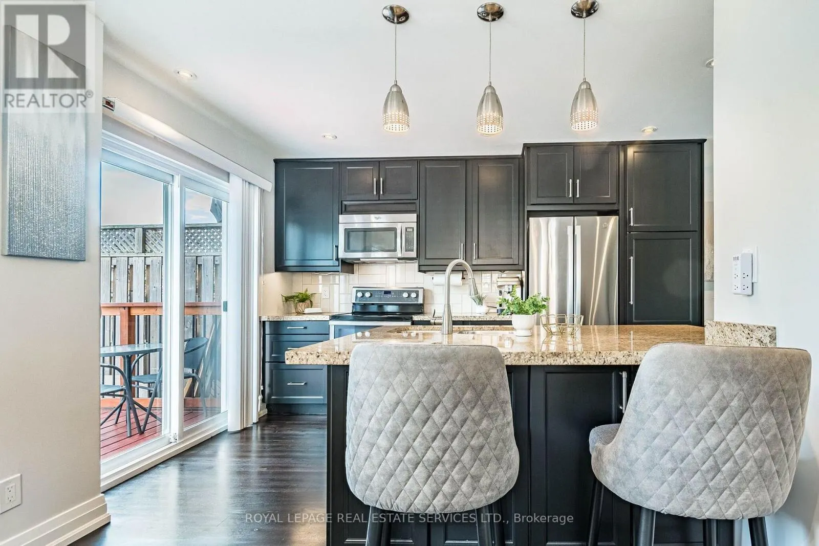 1192 FLAGSHIP DRIVE