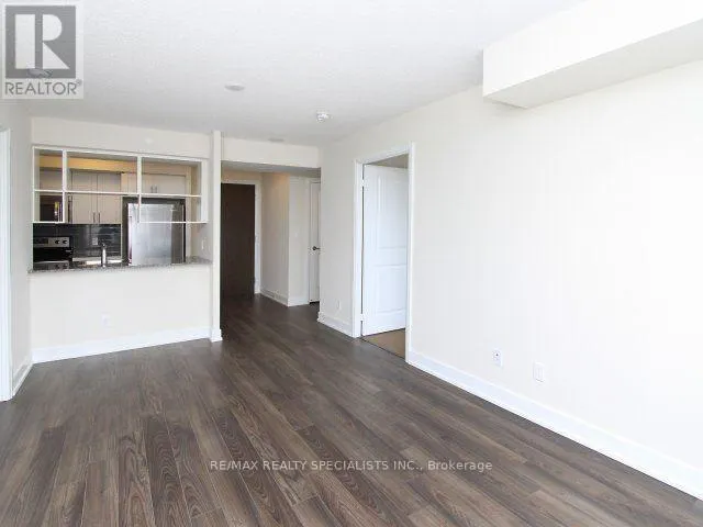 707 - 6 EVA ROAD